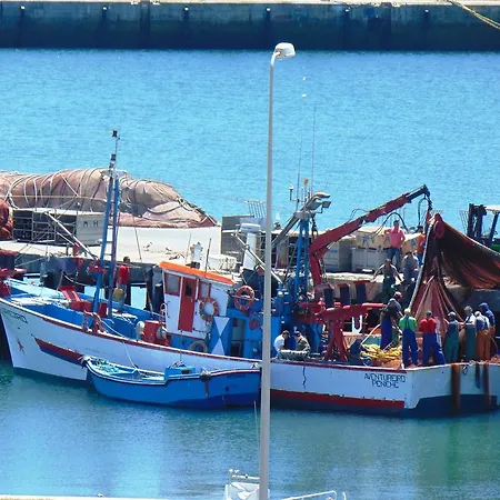 Bay *